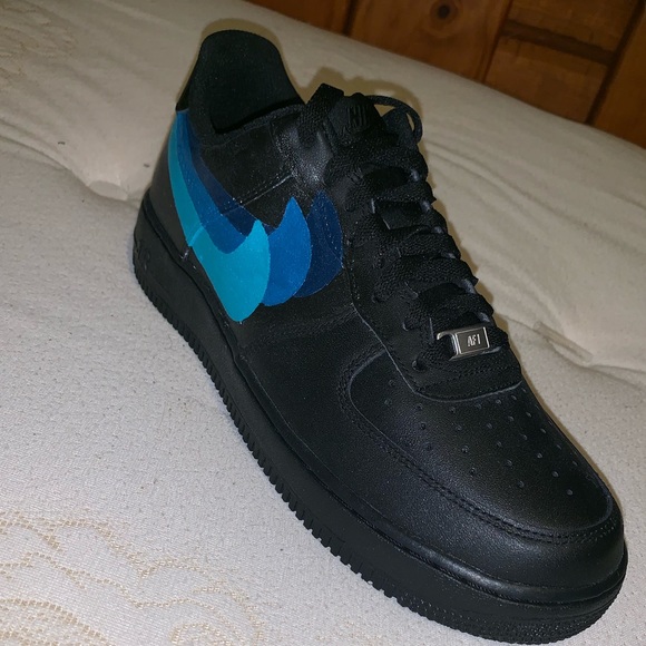 Custom Black Air Forces - Picture 2 of 2